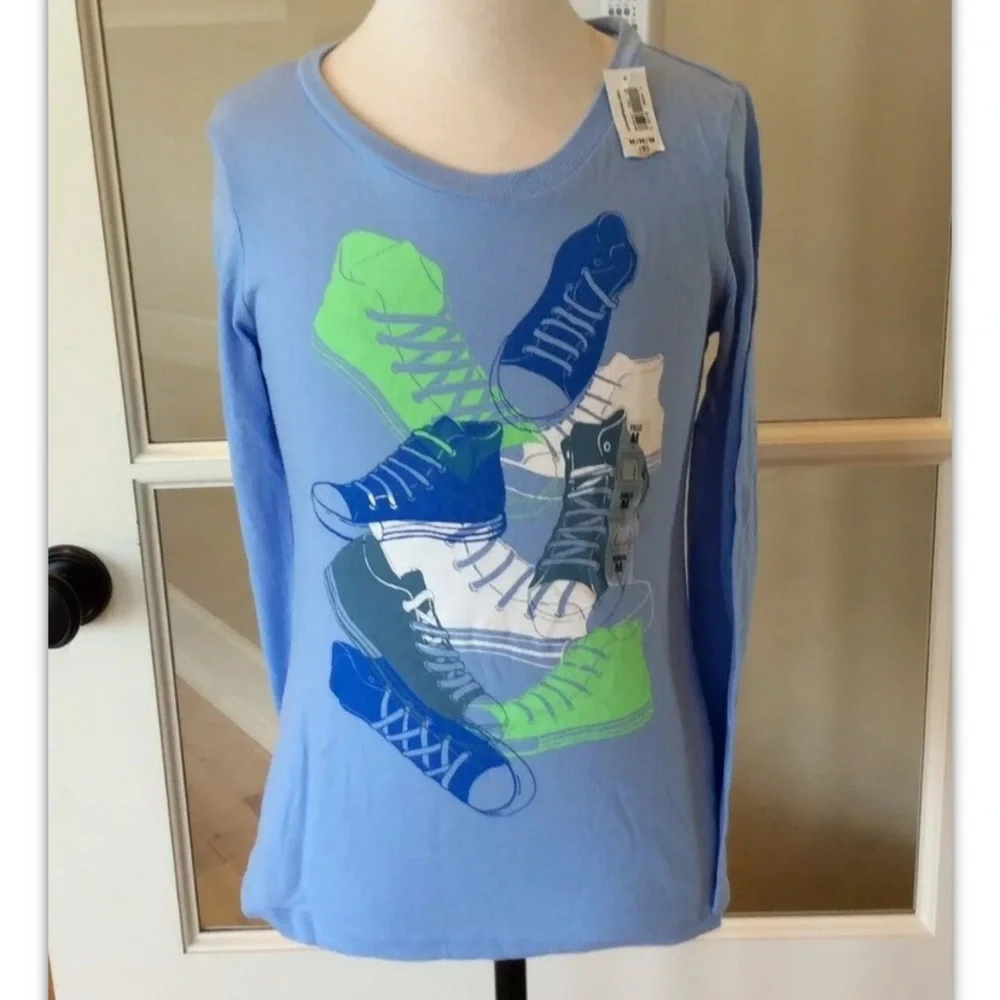Old Navy Top Lightweight Long Sleeve Tee Girls 8 Sneakers Blue Shirt